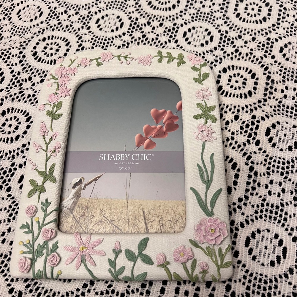 Shabby Chic 5" x 7" Photo Picture Frame | Cottage Feminine Floral